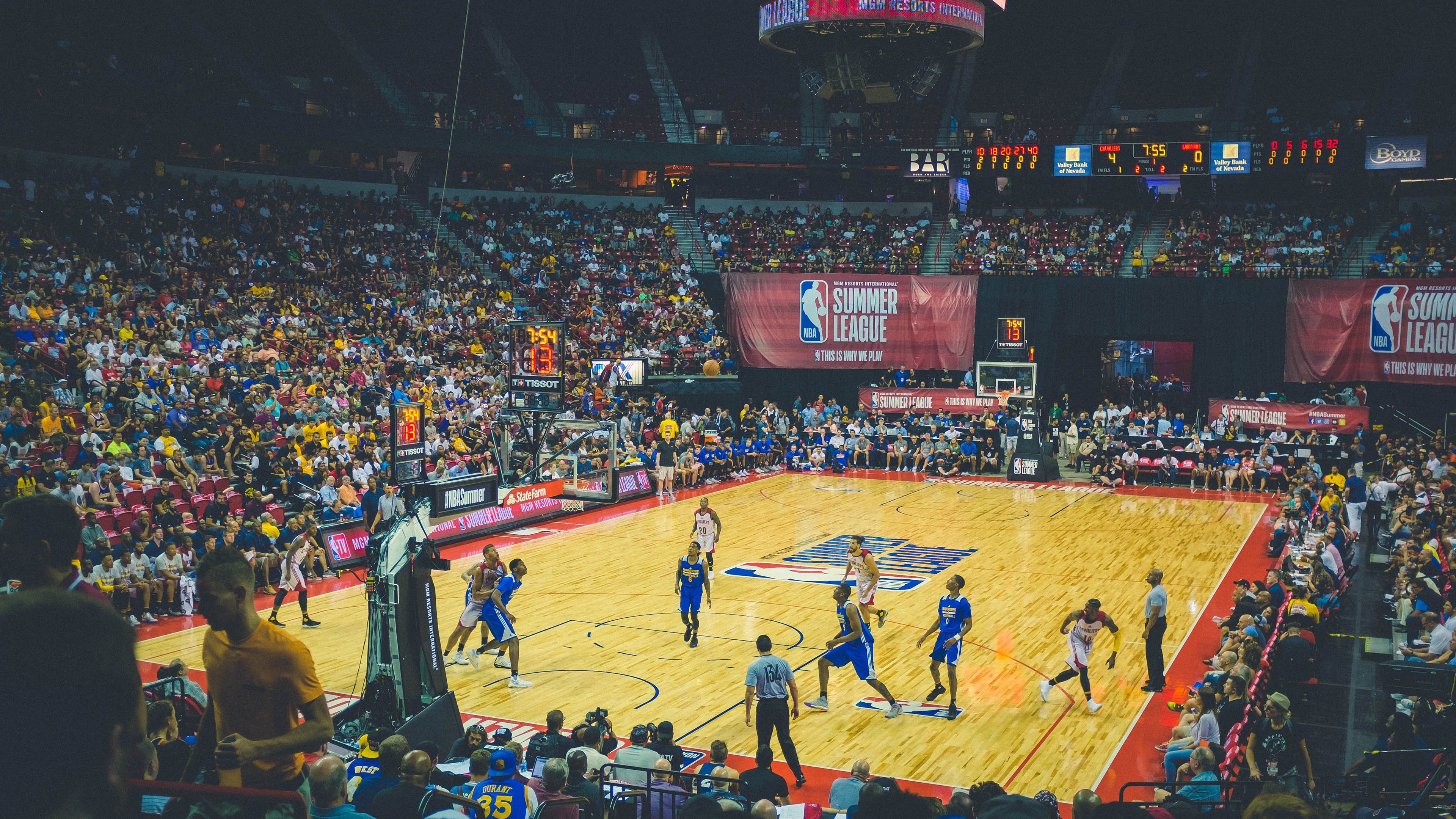 “未来之星”青少年篮球公益巡演在广西盛大开启,cba未来之星