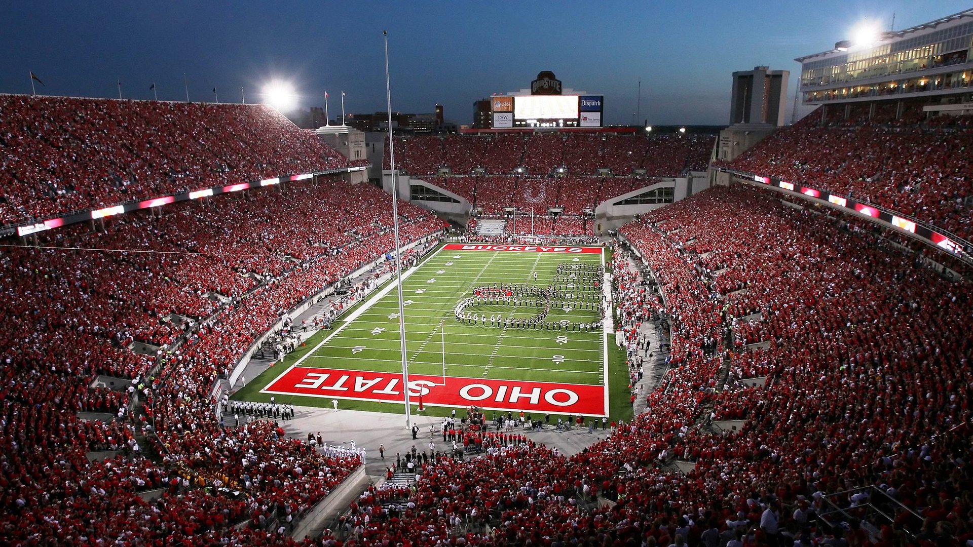 全息投影技术在电竞领域的应用：视觉冲击与沉浸式观赛，全息投影游戏设备