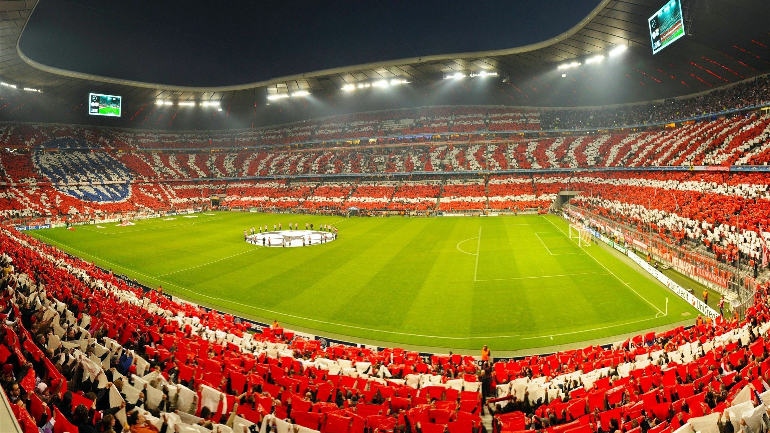 国足防守体系稳固可靠，国足散步防守